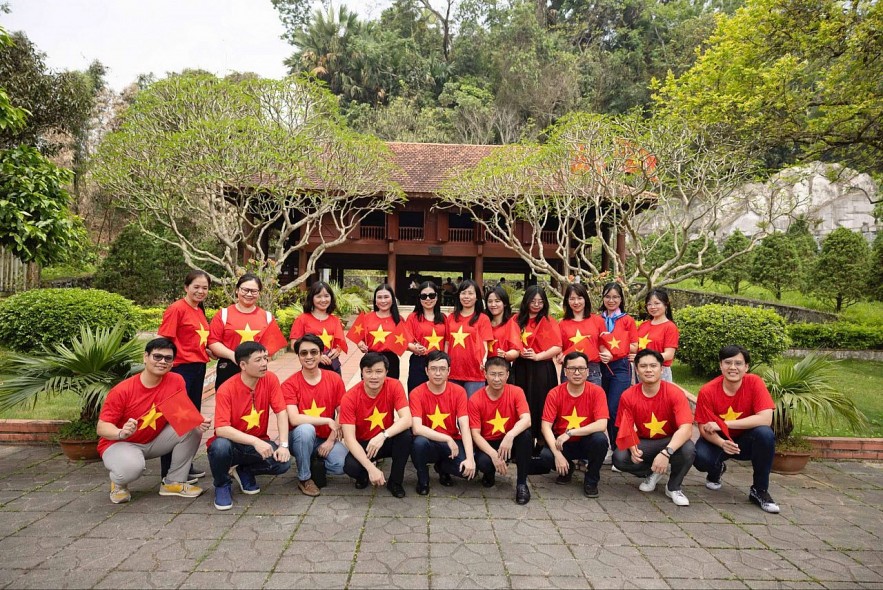 Hành trình về nguồn của Đảng bộ bộ phận Vụ Tổ chức cán bộ