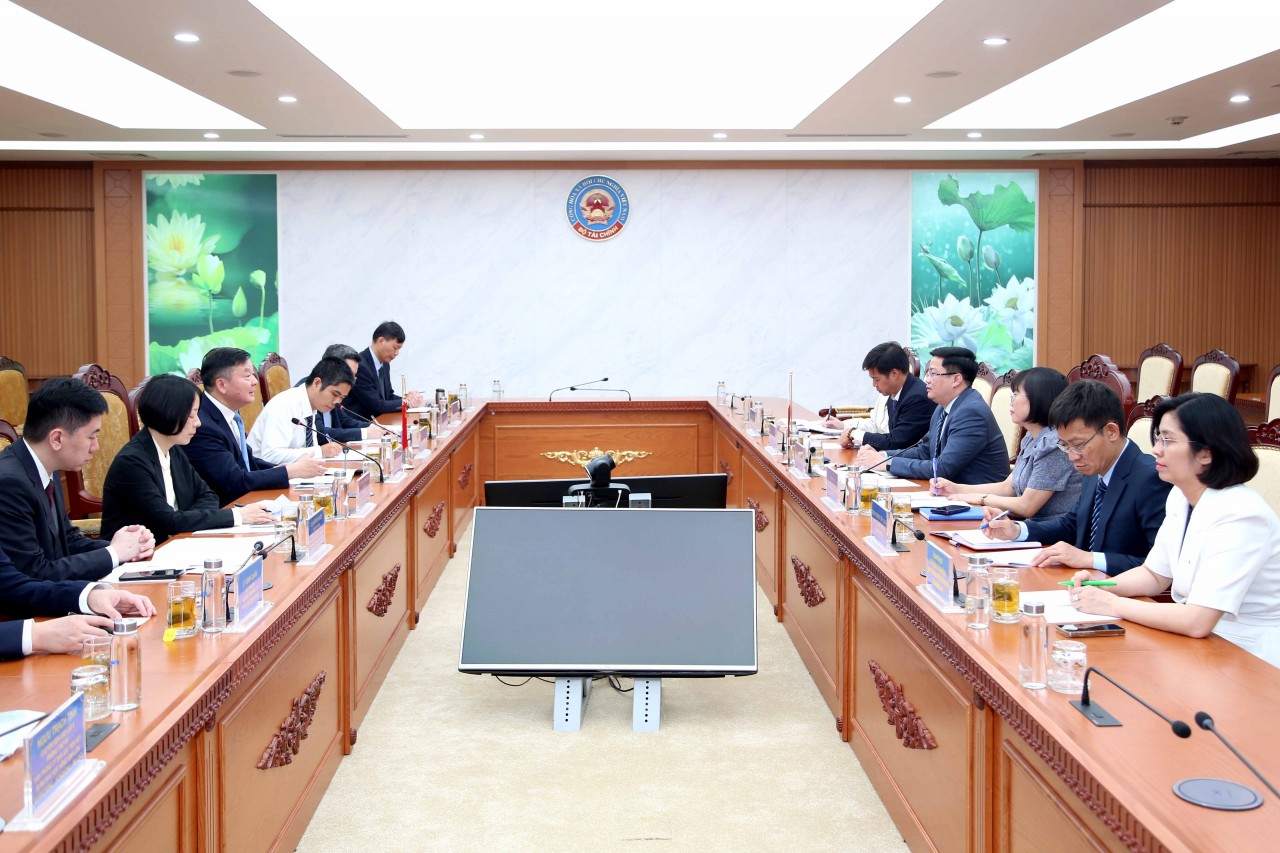 Bộ Tài chính Việt Nam và tỉnh Quảng Đông xúc tiến phát triển các khu công nghiệp liên kết, hợp tác kinh tế và thương mại