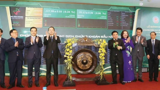 hnx phat trien cac thi truong huong toi muc tieu tro thanh kenh dan von chu yeu cho nen kinh te