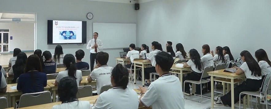Trường Đại học Ngân hàng TP. Hồ Chí Minh hiện thực hóa 50 năm kiến tạo tương lai