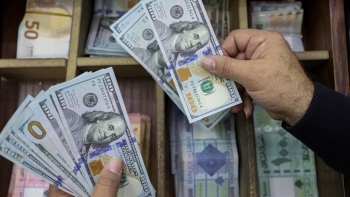 Tỷ giá USD hôm nay (6/5): Thế giới trượt dốc, “chợ đen” tăng nhẹ
