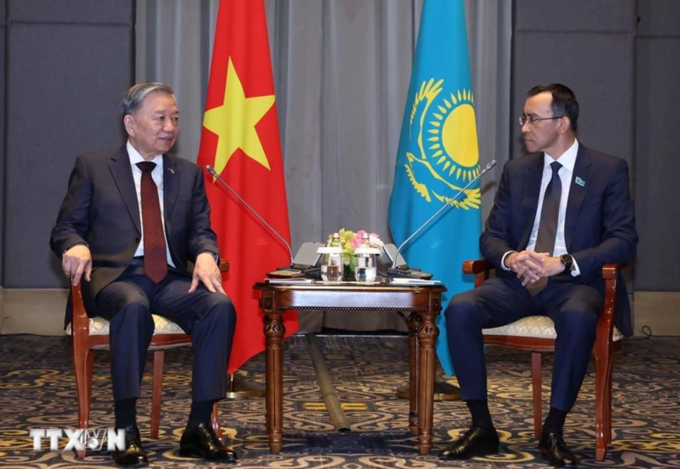 Đưa quan hệ giữa Việt Nam và Kazakhstan phát triển thực chất, hiệu quả
