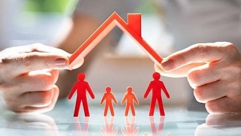 Thị trường bảo hiểm khởi sắc với doanh thu phí tăng 5,4%, ngân hàng đồng loạt nhập cuộc