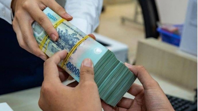 Lãi suất tiết kiệm ngày 7/5: Nhiều ngân hàng tiếp tục điều chỉnh đối với kỳ hạn gửi ngắn