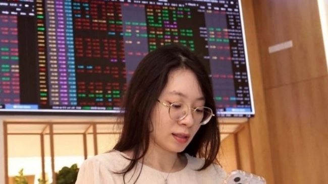 Viet Nam close to having 10 million securities trading accounts