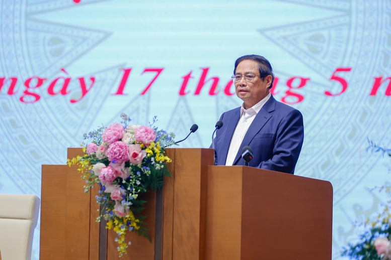 Thủ tướng chủ trì phiên họp Ban Chỉ đạo của Chính phủ về phát triển KHCN, đổi mới sáng tạo, chuyển đổi số và Đề án 06- Ảnh 1.