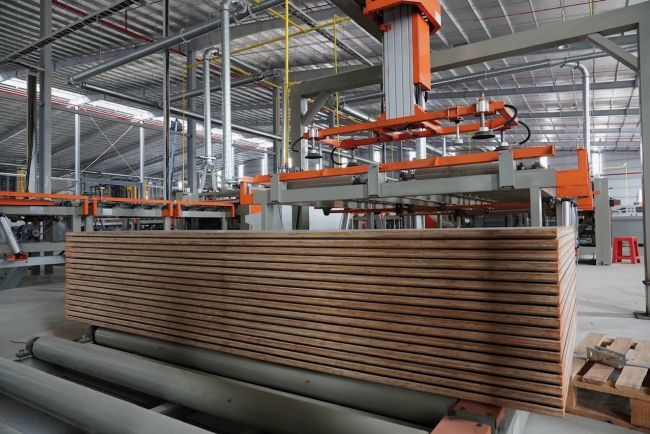 Hòa Phát đầu tư sản xuất ván sàn cao cấp, mở rộng dải sản phẩm