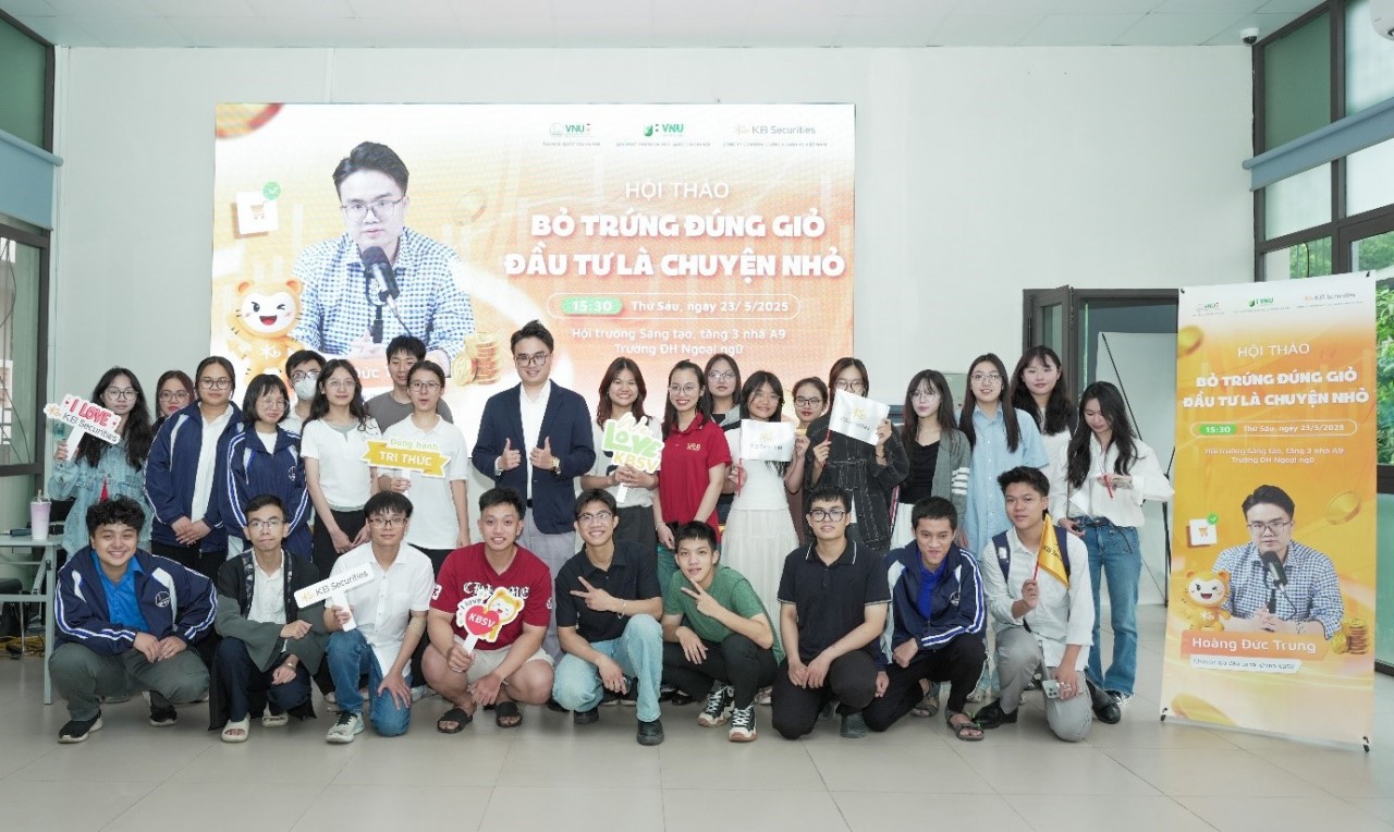 KBSV “bắt tay” Đại học Quốc gia Hà Nội: Đầu tư vào thế hệ trẻ - Ươm mầm tài năng, khai phóng tư duy tài chính KBSV “bắt tay” Đại học Quốc gia Hà Nội: Đầu tư vào thế hệ trẻ - Ươm mầm tài năng, khai phóng tư duy tài chính