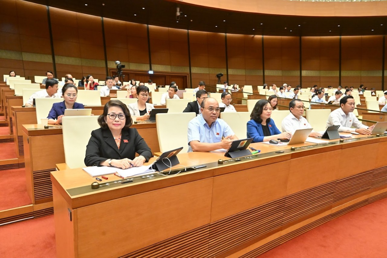 bo sung du toan ngan sach nha nuoc chi thuong xuyen nam 2025