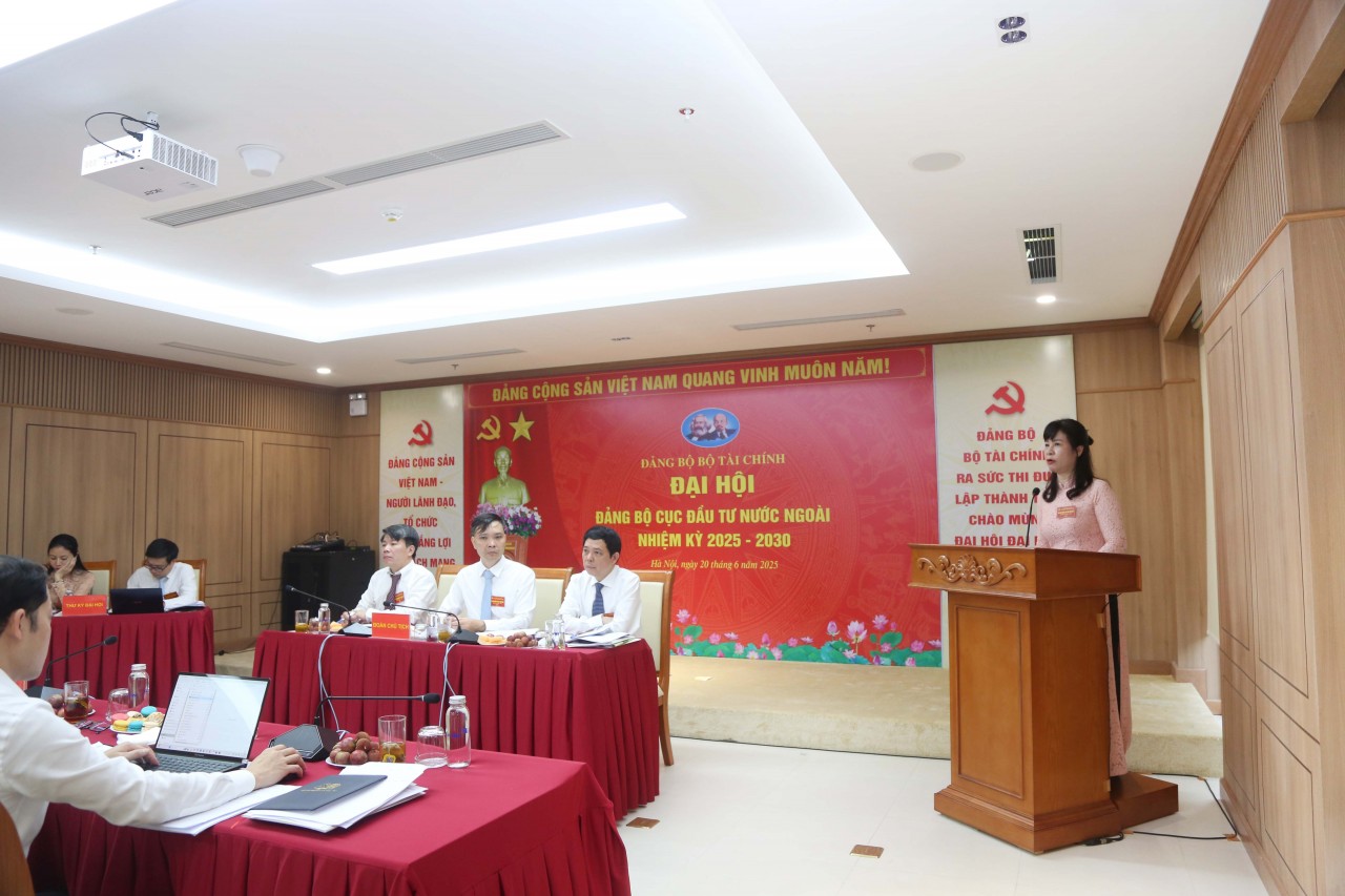 Đổi mới phương thức lãnh đạo, xây dựng Đảng bộ ngày càng trong sạch, vững mạnh
