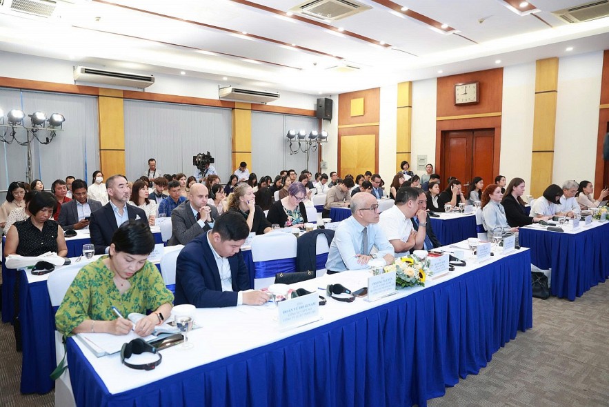 Đối thoại cởi mở, thẳng thắn tìm giải pháp gỡ bỏ rào cản phi thuế quan vì thịnh vượng chung của khối ASEAN Đối thoại cởi mở, thẳng thắn tìm giải pháp gỡ bỏ rào cản phi thuế quan vì thịnh vượng chung của khối ASEAN