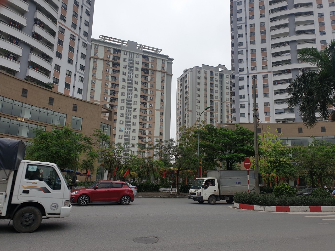 Nguyên nhân nào khiến giá bất động sản tăng cao? Thị trường bất động sản: Đà phục hồi lan tỏa và kỳ vọng tăng trưởng bền vững