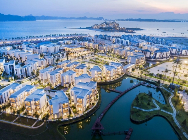 Bùng nổ lễ ra quân quần thể Sun Elite City bên bờ vịnh Hạ Long