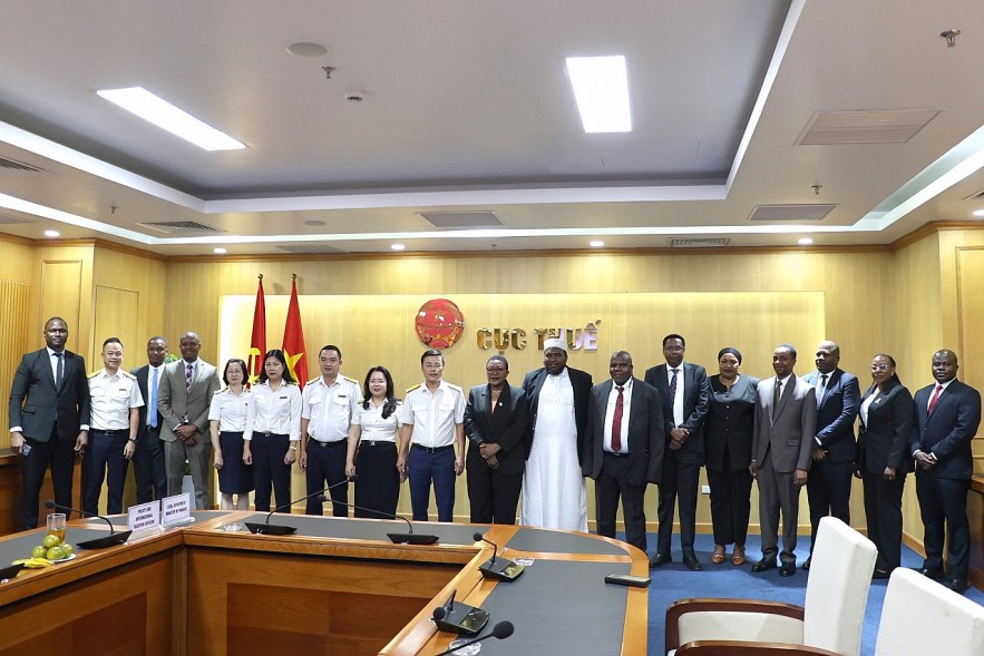 Cục Thuế chia sẻ kinh nghiệm cải cách thuế giữa Việt Nam và Tanzania Cục Thuế chia sẻ kinh nghiệm cải cách thuế giữa Việt Nam và Tanzania