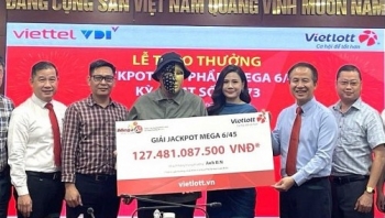 Thuê bao Vietlott trúng Jackpot 127 tỷ đồng tặng 500 triệu đồng xây nhà tình nghĩa