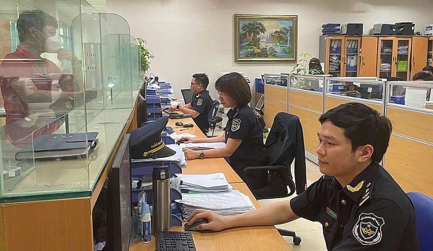 Hải quan khu vực V thu ngân sách tăng 2 con số Hải quan khu vực V thu ngân sách tăng 2 con số