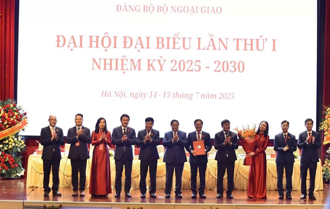 Xây dựng ngành ngoại giao chuyên nghiệp, văn minh, nhân văn, hiện đại và hiệu quả