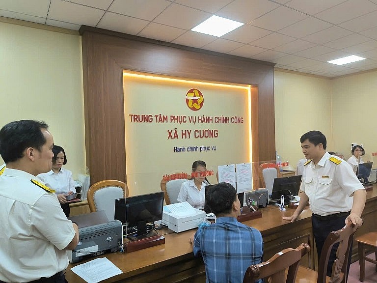 Thuế tỉnh Phú Thọ không để điểm nghẽn trong giải quyết thủ tục hành chính thuế Thuế tỉnh Phú Thọ không để điểm nghẽn trong giải quyết thủ tục hành chính thuế