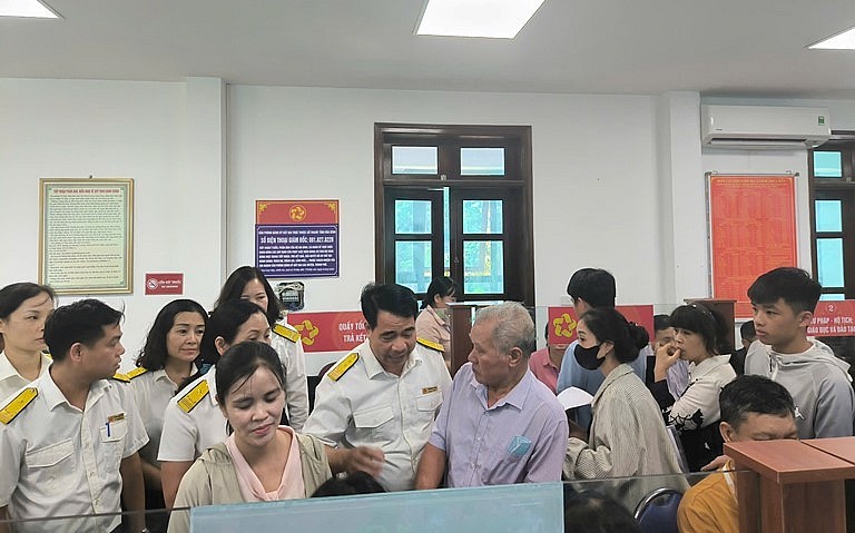 Thuế tỉnh Phú Thọ không để điểm nghẽn trong giải quyết thủ tục hành chính thuế Thuế tỉnh Phú Thọ không để điểm nghẽn trong giải quyết thủ tục hành chính thuế