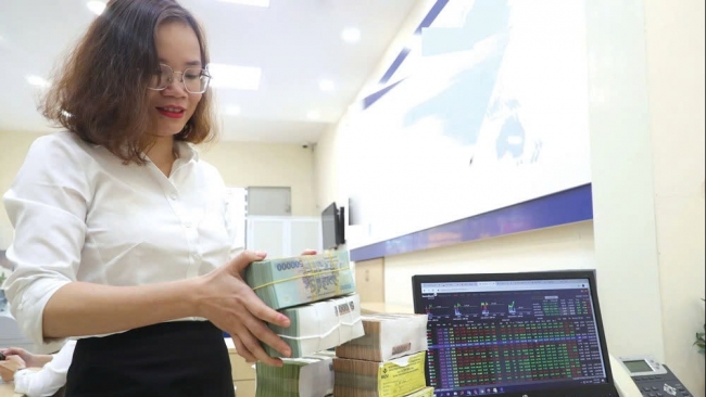 chung khoan tiep tuc la kenh dan von quan trong trong ky nguyen moi