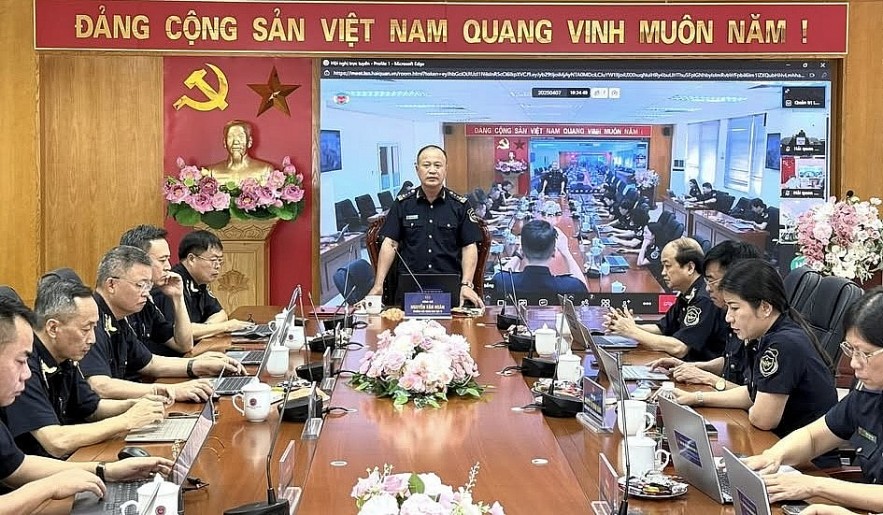 undefined Hải quan khu vực VI thu ngân sách đạt 103% chỉ tiêu pháp lệnh 2025