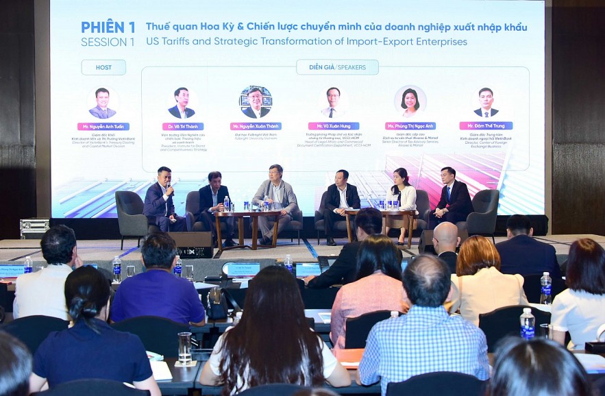 VietinBank tổ chức thành công Diễn đàn Xuất nhập khẩu 2025 - Chiến lược mới trong dòng chảy toàn cầu