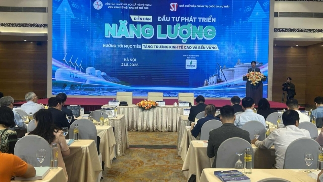dau tu nang luong xanh cot loi de tang truong kinh te ben vung
