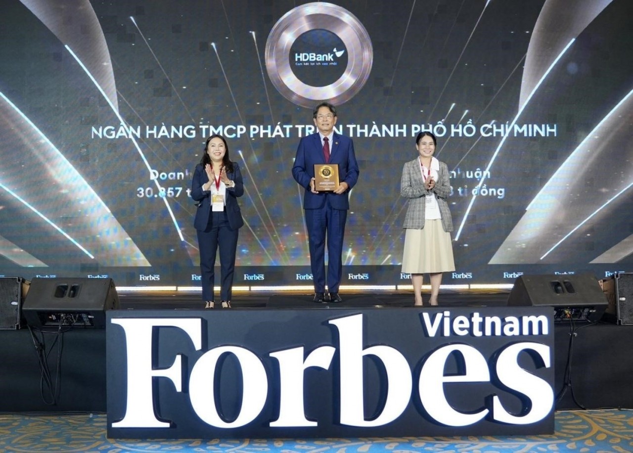 HDBank vào top 50 doanh nghiệp niêm yết tiêu biểu nhất 2025