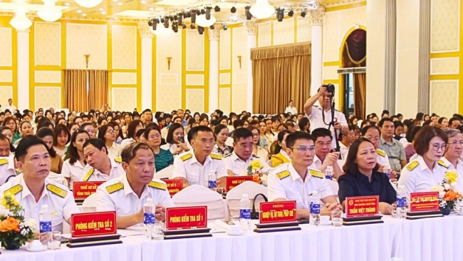 thue tinh thai nguyen tap huan ve hoa don dien tu cho 1300 doanh nghiep