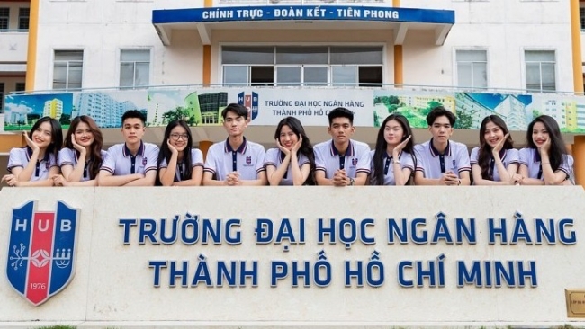 Đại học Ngân hàng TP. Hồ Chí Minh lấy điểm chuẩn ngành AI 19,49 điểm