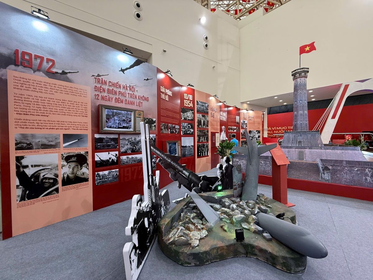 Triển lãm &quot;Không gian Truyền thống và Sáng tạo Hà Nội 2025&quot;