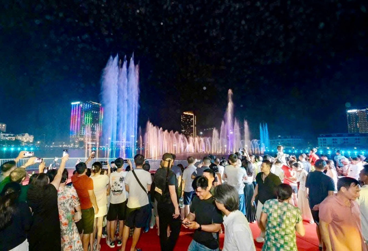 Quảng Ninh thu gần 1.000 tỷ đồng từ du lịch dịp Quốc khánh 2/9