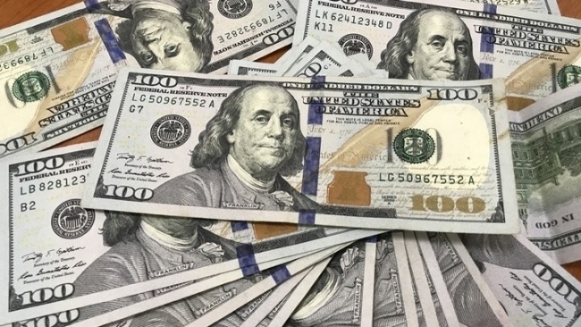 Tỷ giá USD hôm nay (4/9): Thế giới giảm, "chợ đen" tăng cả chiều mua vào và bán ra