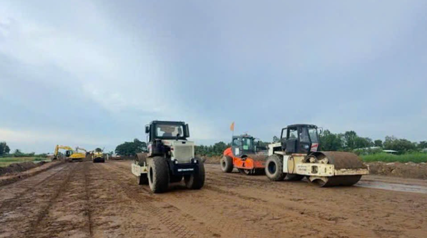 Rốt ráo hoàn thành 2 cao tốc trọng điểm vào cuối năm Rốt ráo hoàn thành 2 cao tốc trọng điểm vào cuối năm