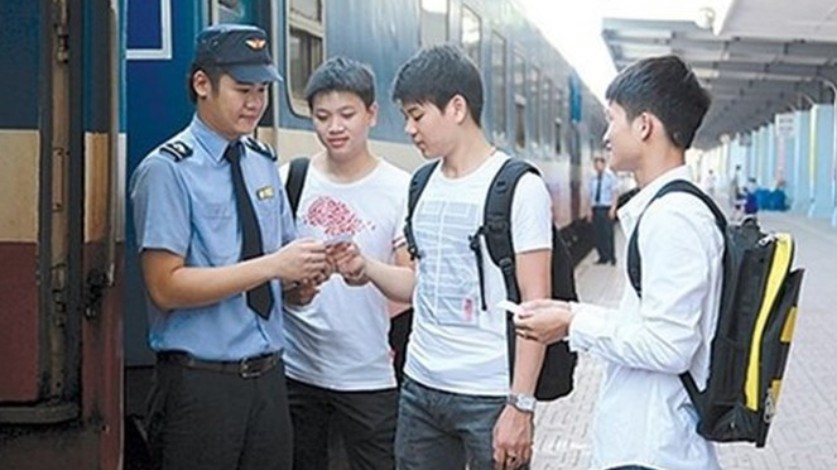 Ngành đường sắt giảm 10% giá vé tàu cho tân sinh viên