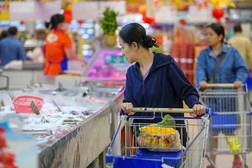 Nâng mức giảm trừ gia cảnh hỗ trợ trực tiếp người lao động, tạo sự đồng thuận trong xã hội