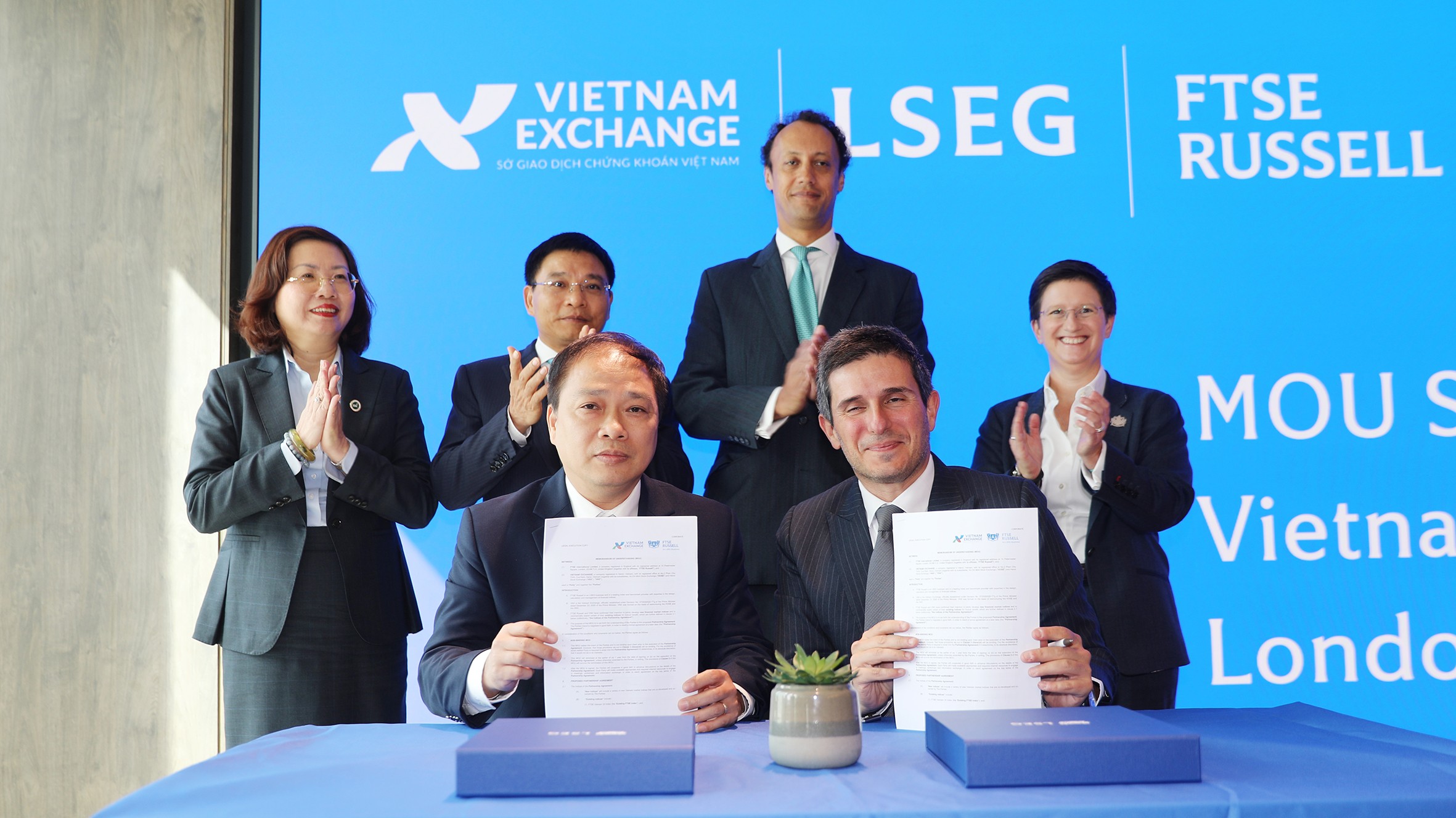 Việt Nam rộng mở cơ hội đón dòng vốn từ Vương quốc Anh và Italia