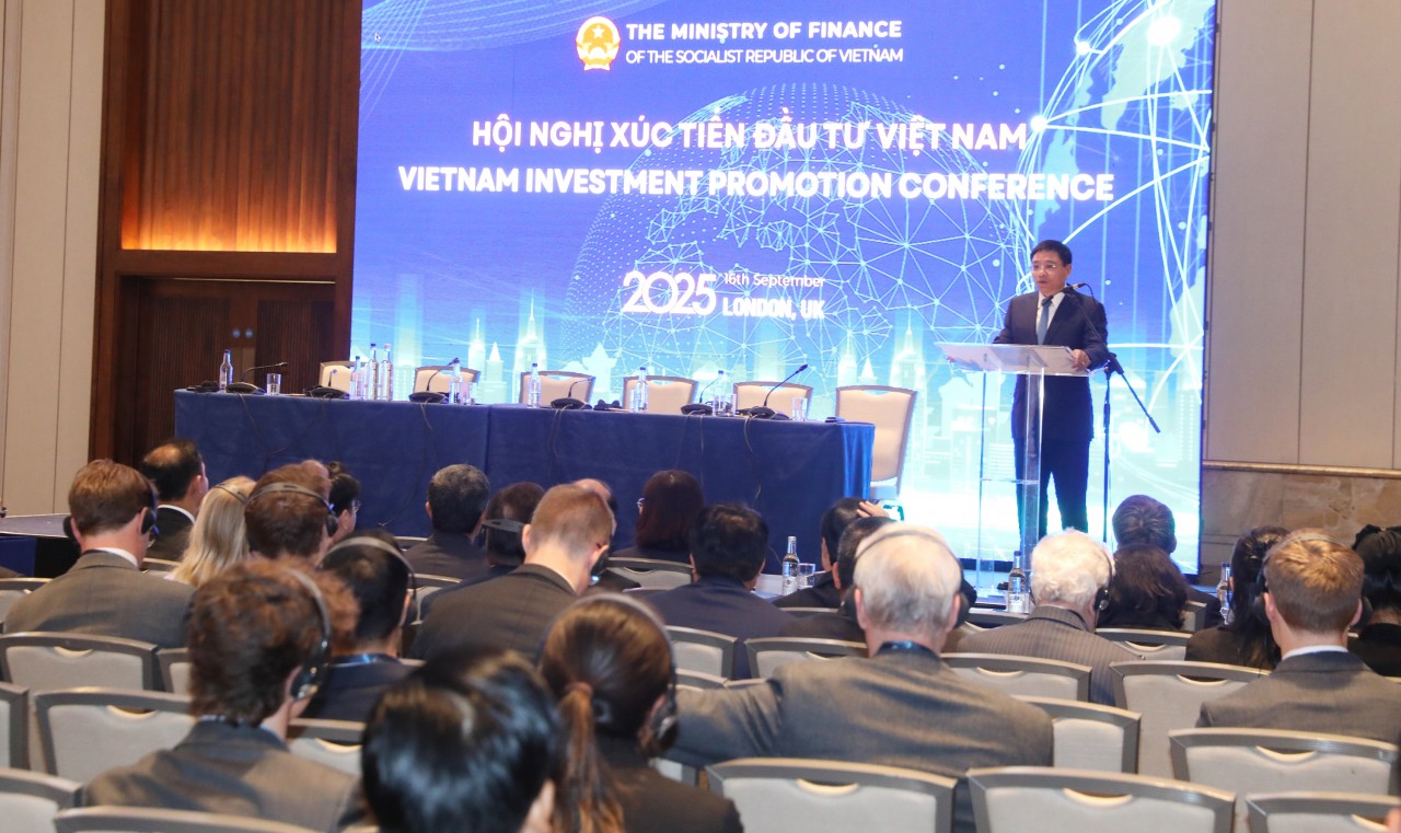 Việt Nam rộng mở cơ hội đón dòng vốn từ Vương quốc Anh và Italia