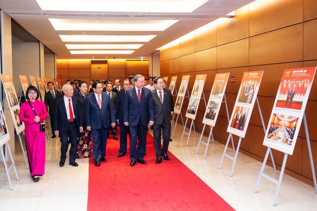 Đại hội đại biểu Đảng bộ Quốc hội lần thứ I, nhiệm kỳ 2025 - 2030 tiến hành phiên chính thức
