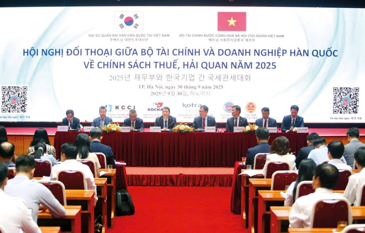 Hội nghị đối thoại giữa Bộ Tài chính và doanh nghiệp Hàn Quốc: Thắt chặt hợp tác cùng hướng tới phát triển bền vững