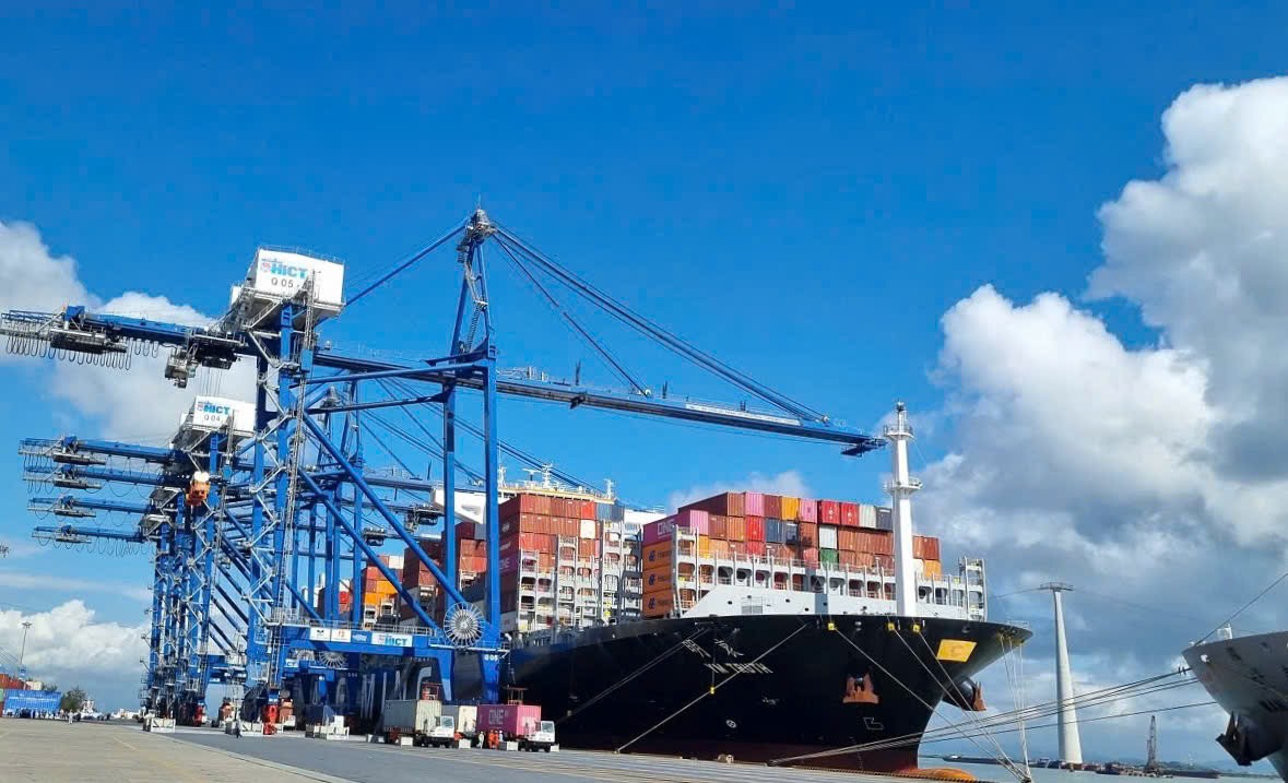 Hải Phòng: Thu ngân sách nội địa 9 tháng vượt mức dự toán của năm 2025 Hải Phòng: Thu ngân sách nội địa 9 tháng vượt mức dự toán của năm 2025