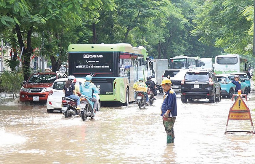 Doanh nghiệp bảo hiểm chủ động kế hoạch ứng phó khắc phục hậu quả bão, lũ Doanh nghiệp bảo hiểm chủ động kế hoạch ứng phó khắc phục hậu quả bão, lũ