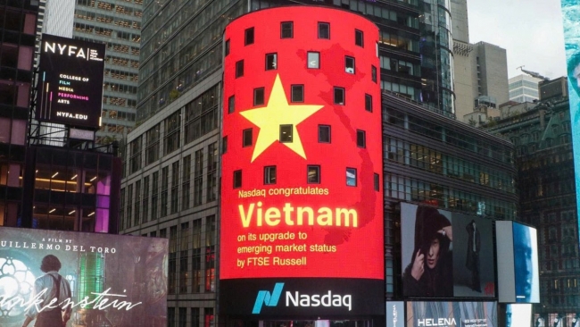 nasdaq chuc mung thi truong chung khoan viet nam chinh thuc duoc nang hang theo cong bo cua ftse russell