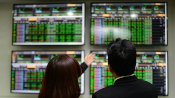 Chứng khoán phái sinh 13/10: Phe Long thắng thế, VN30-Index lần đầu vượt mốc 2.000 điểm
