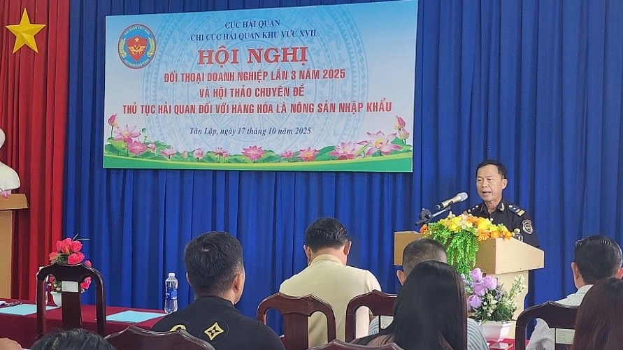 Hải quan khu vực XVII đối thoại với doanh nghiệp