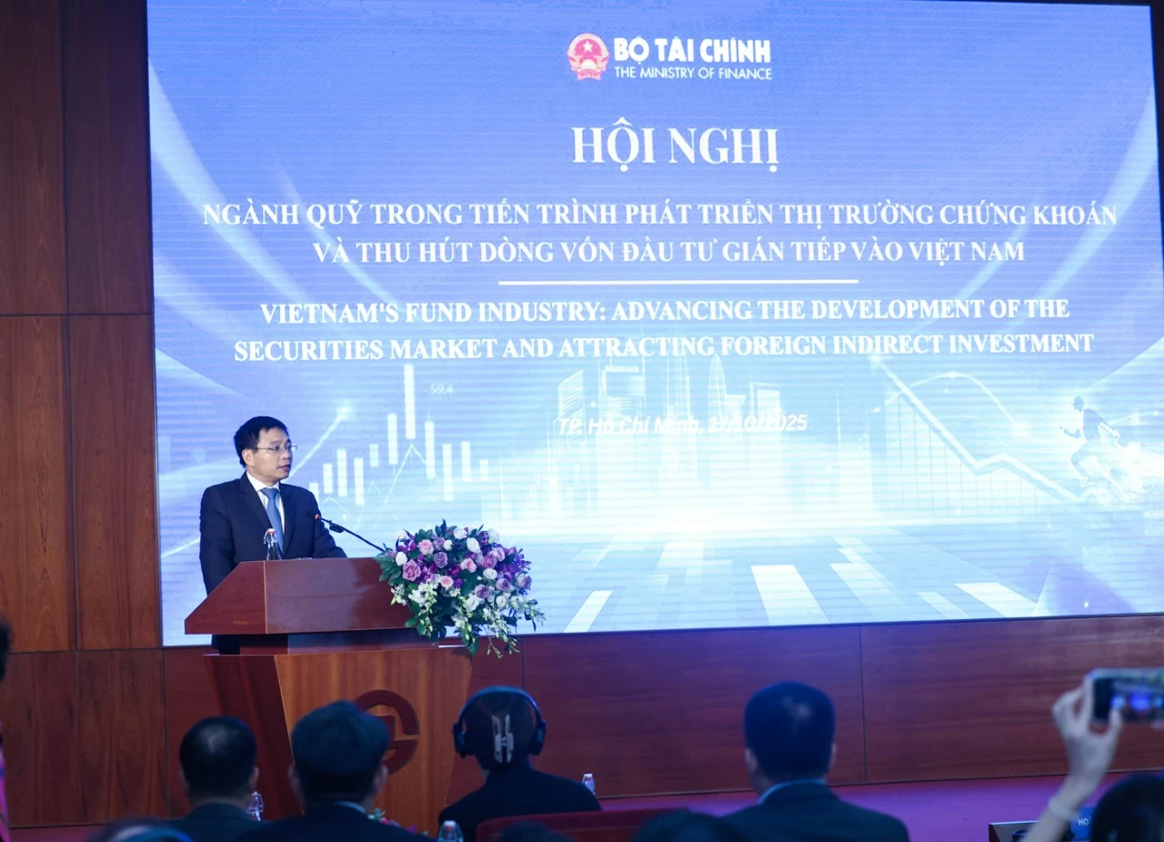 Bộ trưởng Nguyễn Văn Thắng: Hệ thống quỹ đầu tư chứng khoán sẽ ngày càng phát triển, hoạt động hiệu quả Bộ trưởng Nguyễn Văn Thắng: Hệ thống quỹ đầu tư chứng khoán sẽ ngày càng phát triển, hoạt động hiệu quả