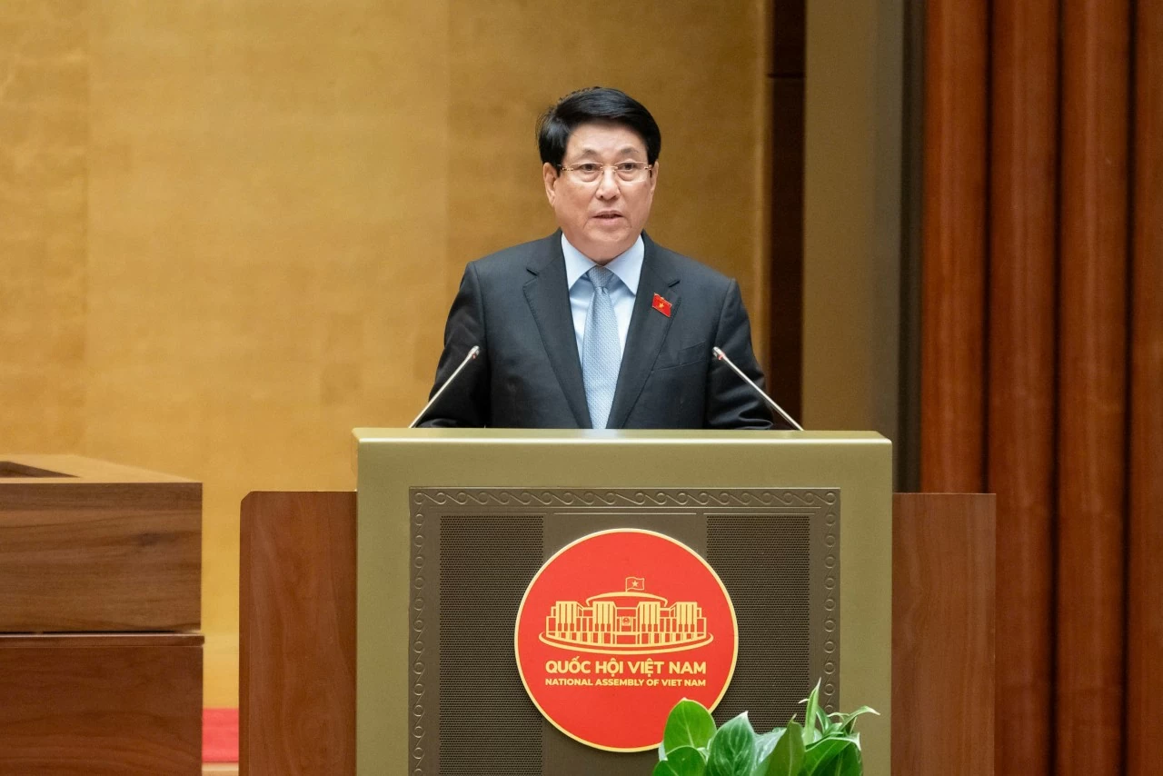 Chủ tịch nước báo cáo kết quả công tác nhiệm kỳ 2021 - 2026 trước Quốc hội Chủ tịch nước báo cáo kết quả công tác nhiệm kỳ 2021 - 2026 trước Quốc hội