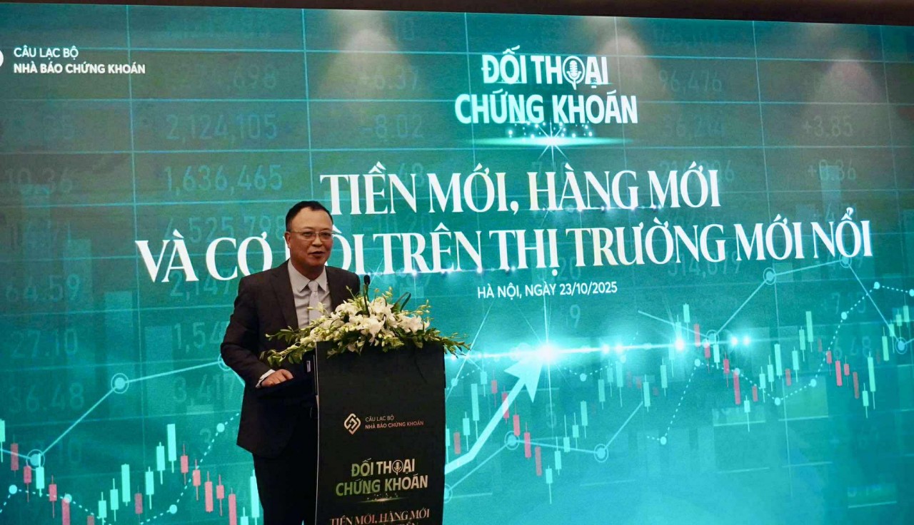 Nâng hạng thị trường chứng khoán Việt Nam kích hoạt làn sóng vốn và hàng hóa mới Nâng hạng thị trường chứng khoán Việt Nam kích hoạt làn sóng vốn và hàng hóa mới