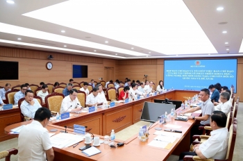 Bộ Tài chính đẩy mạnh chuyển đổi số, hoàn thiện thể chế tài chính cho phát triển khoa học, công nghệ