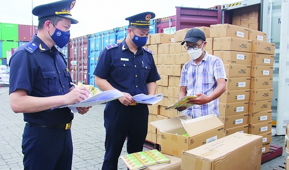 Hải quan huy động nhân lực hỏa tốc hoàn thiện đề án thông quan tập trung